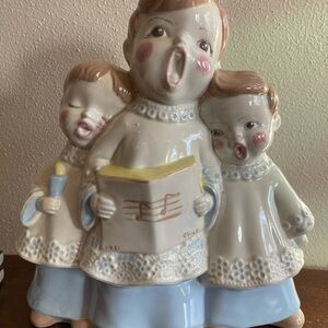 Charming Musical Choir Boy Figurine Set - Cream and Blue. Plays The First Noel